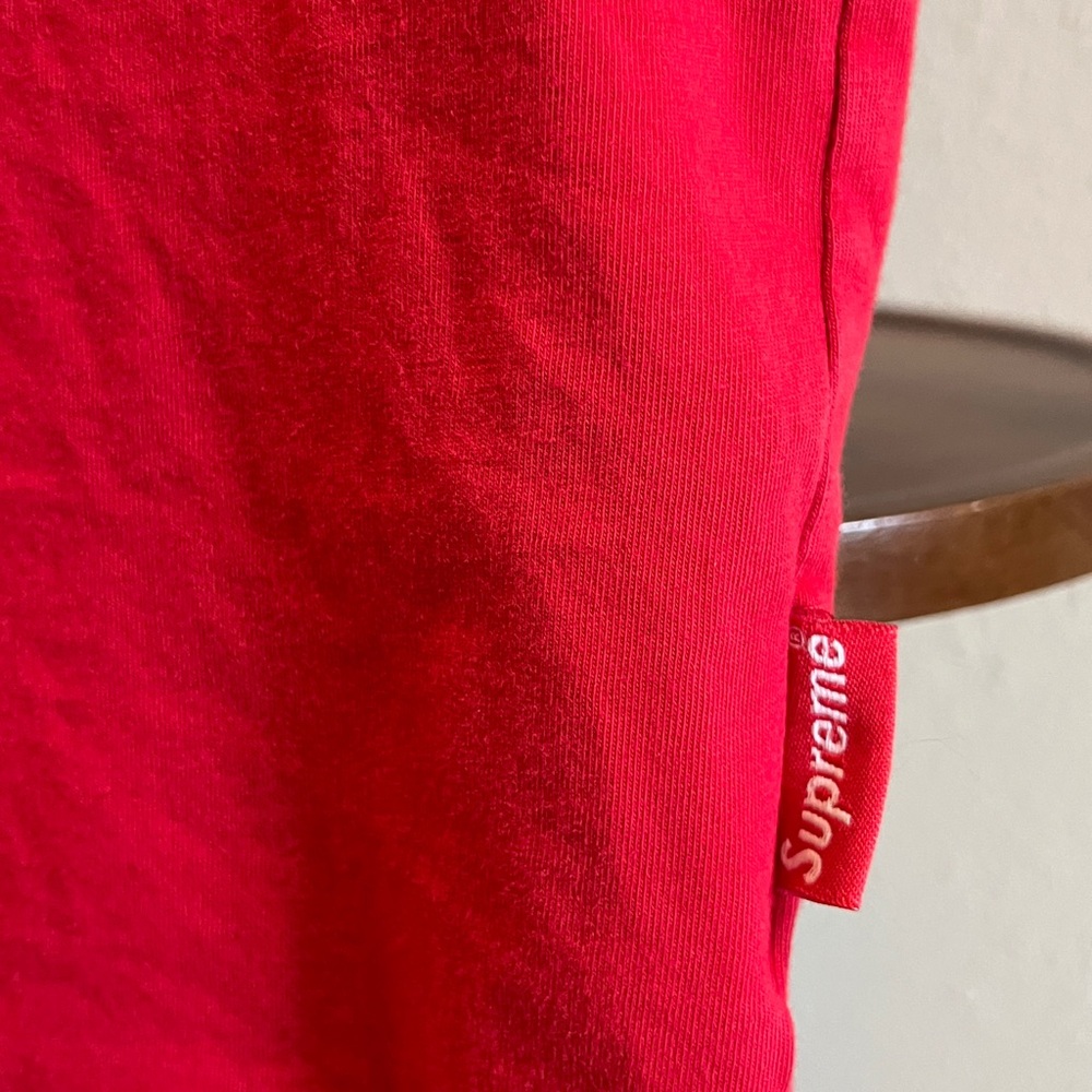 SOLD Supreme Box Logo Red Tee t shirt - Picture 4 of 6